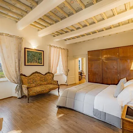 Tenuta Febea * تشيوسي